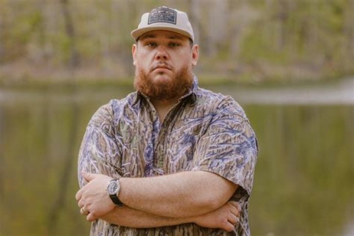 Did Luke Combs Tragically Lose A Brother? The Truth Behind The Rumor