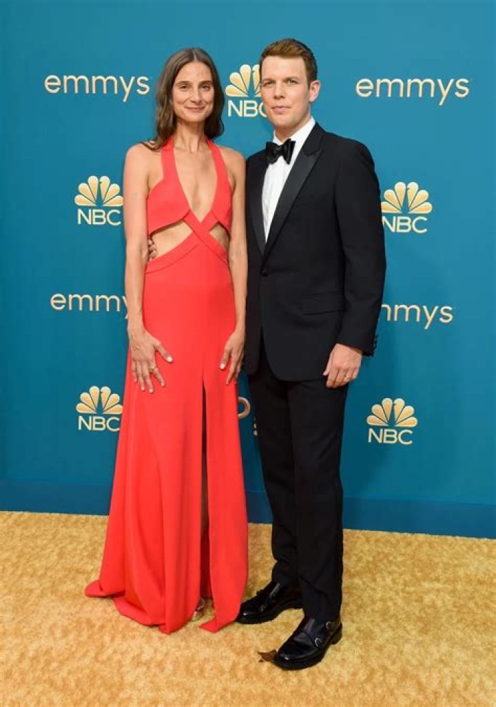 Discover The Inspiring Journey Of Lauren Deleo: Fitness Icon And Entrepreneur