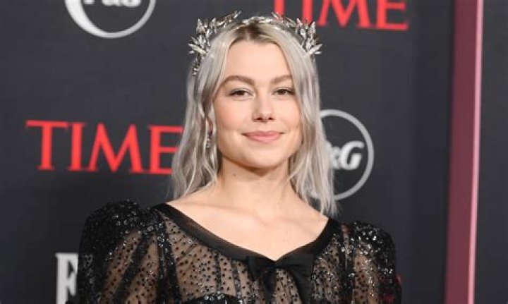 Uncover The Surprising Truth Behind Phoebe Bridgers' Height