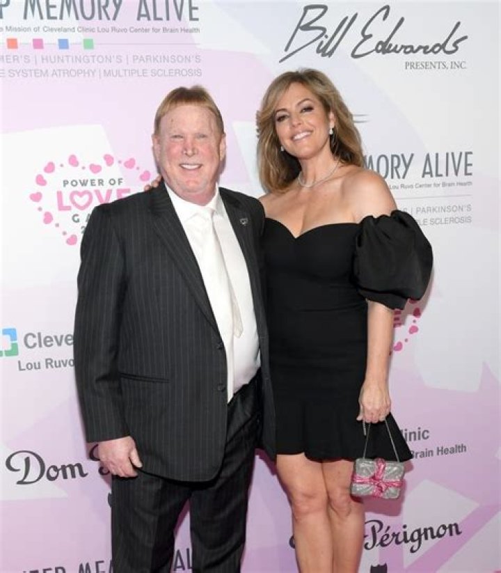 Uncover The Untold Story Of Mark Davis's New Wife, Carol Davis