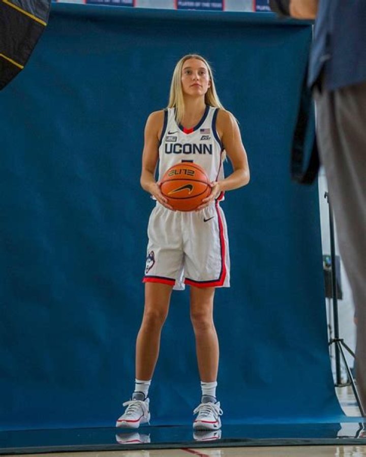 Uncovering Height, Age, Girlfriend, And More