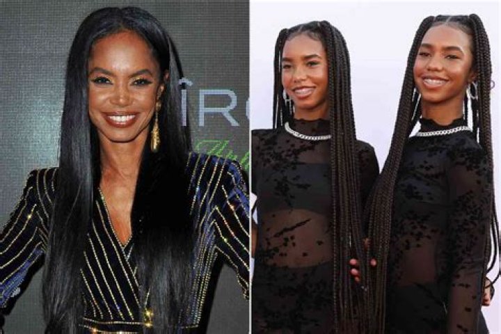 Unveiling The Age-Old Secrets Of D'lila's Star Combs