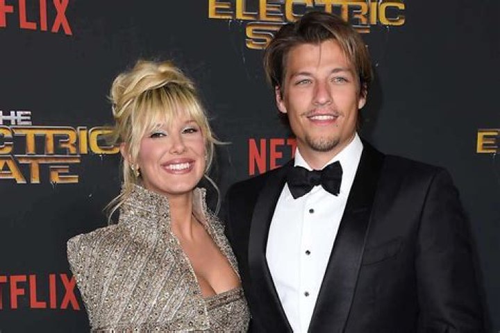 Unveiling The Enigma Behind Height, Weight, Age, Boyfriend, And Family