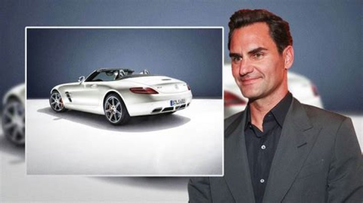 What kind of car does Federer drive?